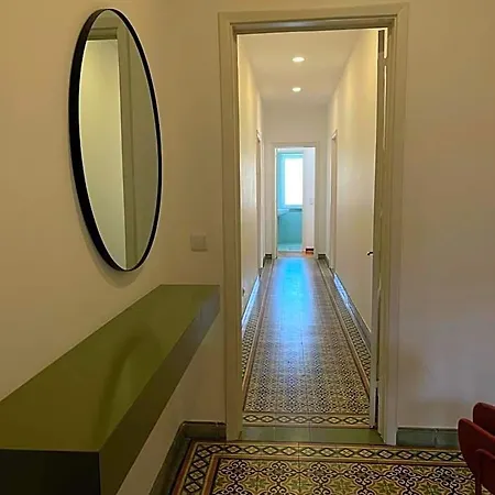 Hotel Moradia De *